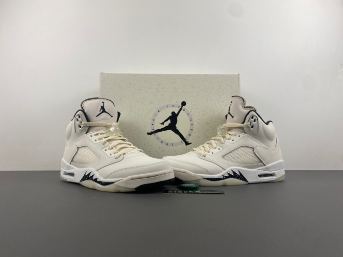 AIR JORDAN 5 RETRO ''WHITE BLACK''  DD0587-110
