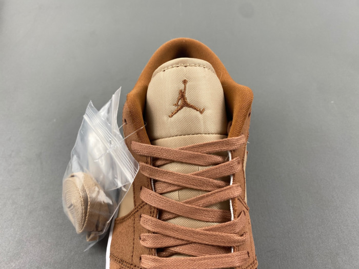 Air Jordan 1 Low SE  FJ3453-200