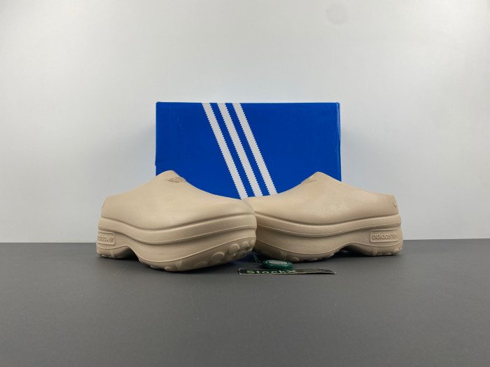 ADIFOM STAN SMITH MULE SHOES