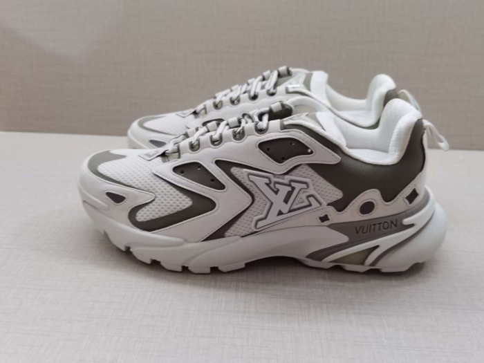 L&V SNEAKERS