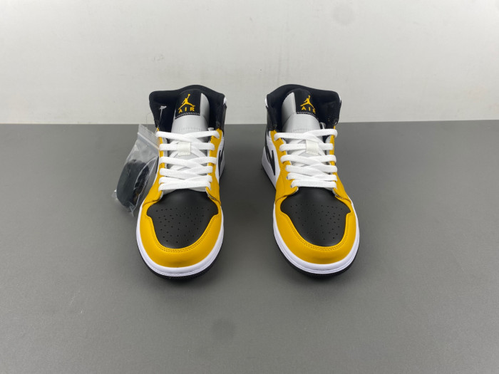 Air Jordan 1 Mid  DQ8426-701