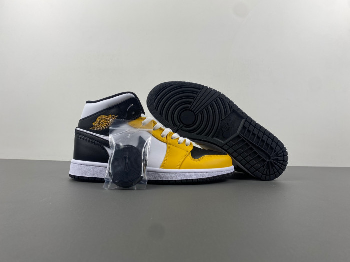 Air Jordan 1 Mid  DQ8426-701