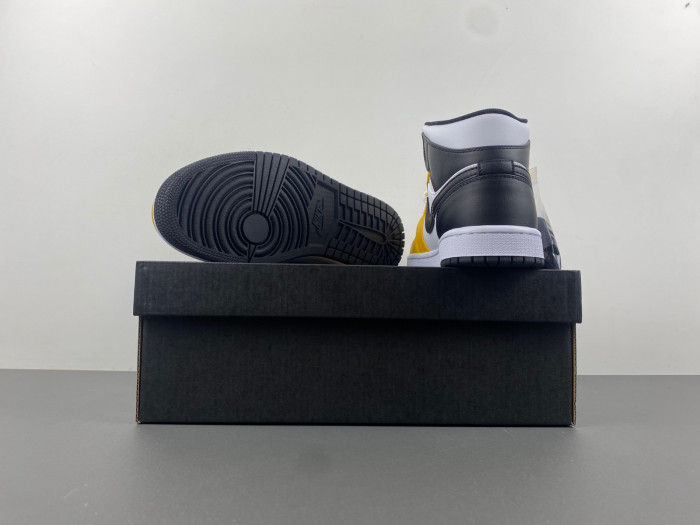 Air Jordan 1 Mid  DQ8426-701