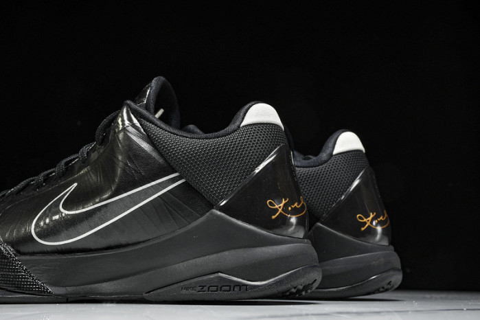 Nike Zoom Kobe V (5) ‘Blackout  386430-003