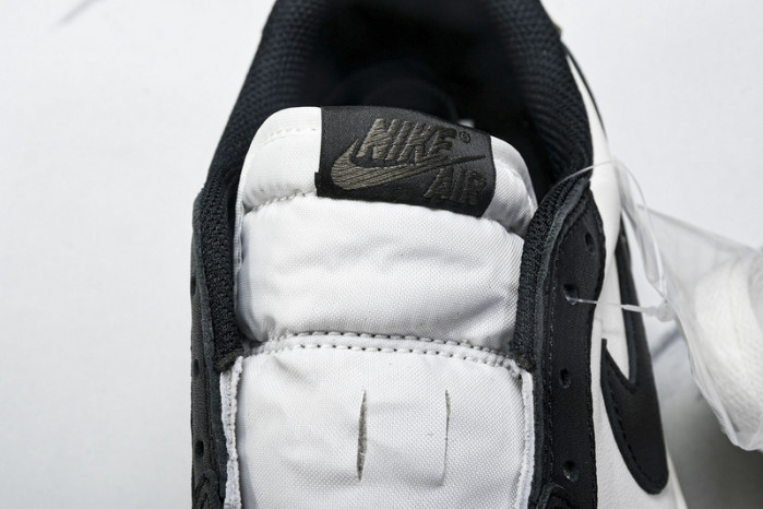 Air Jordan 1 Low OG “Mocha”  CZ0790-102