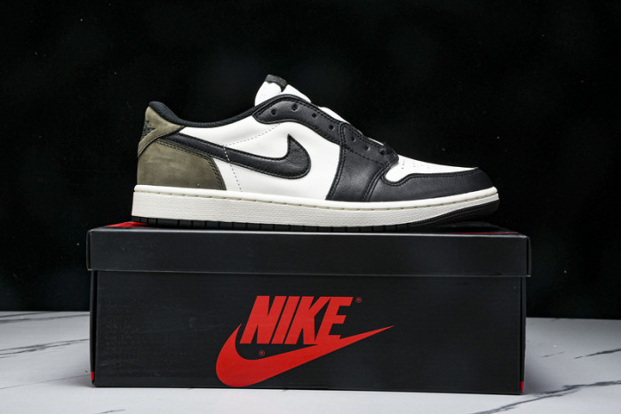 Air Jordan 1 Low OG “Mocha”  CZ0790-102