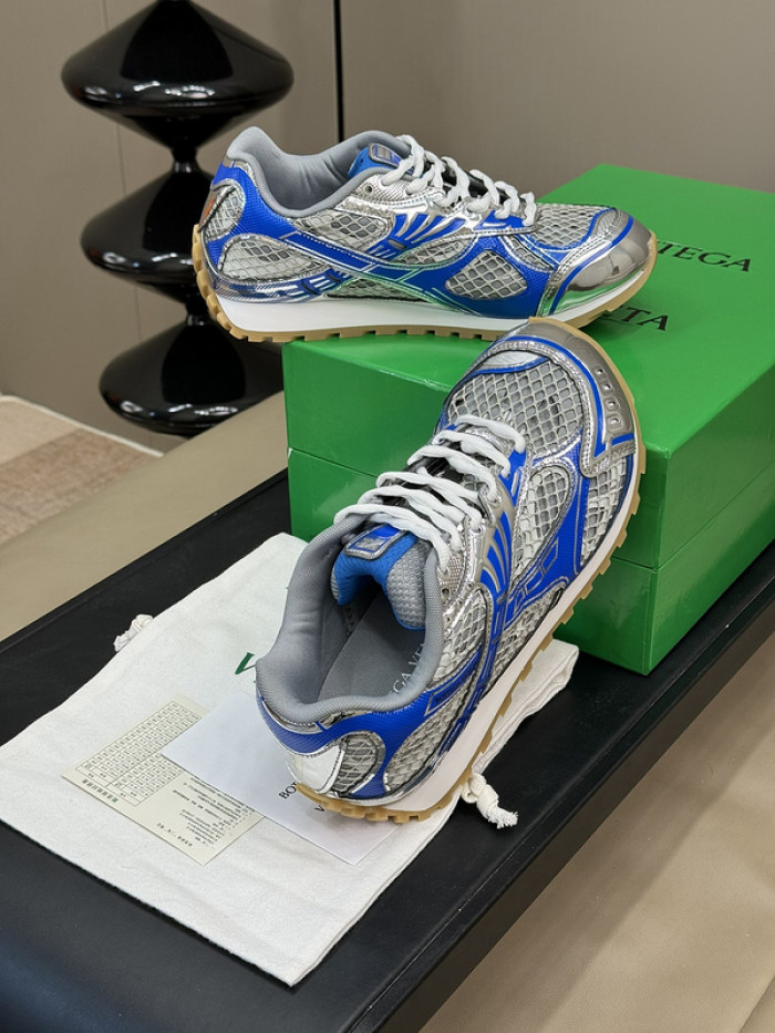 bo*te*ga Ve*ne*ta sneaker