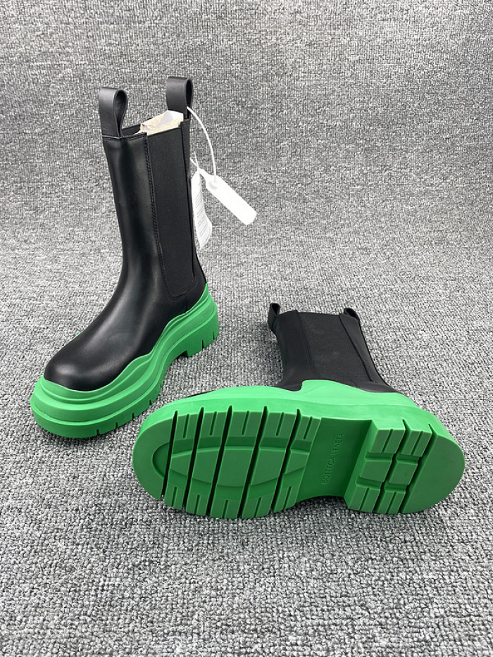 bo*te*ga Ve*ne*ta sneaker