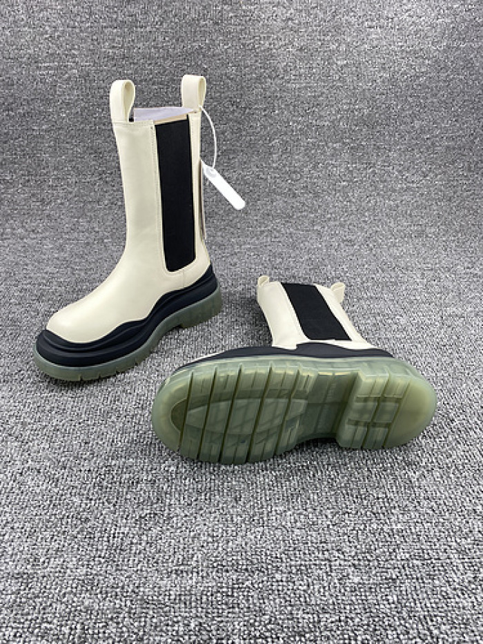 bo*te*ga Ve*ne*ta sneaker