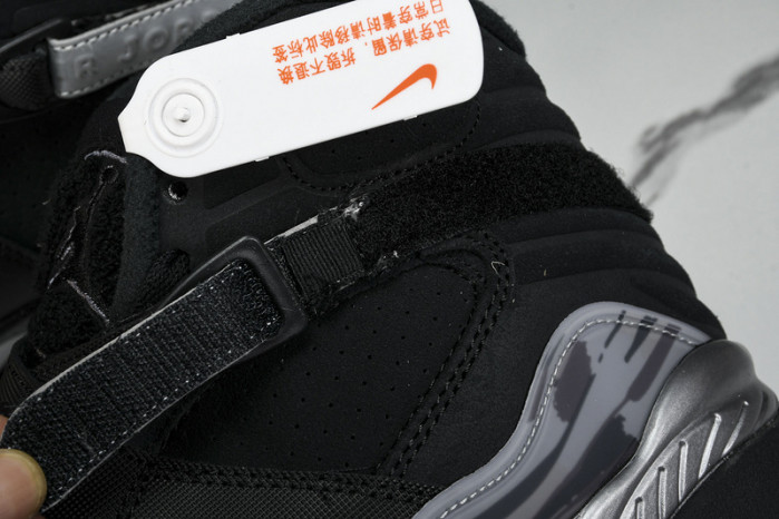 AIR JORDAN 8 RETRO  Winterized “Gunsmoke” 305381-025