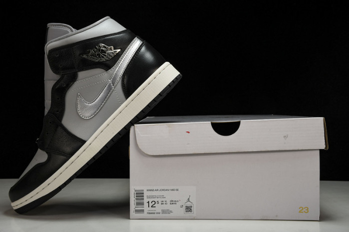 WMNS Air Jordan Mid SE  FB9832-002