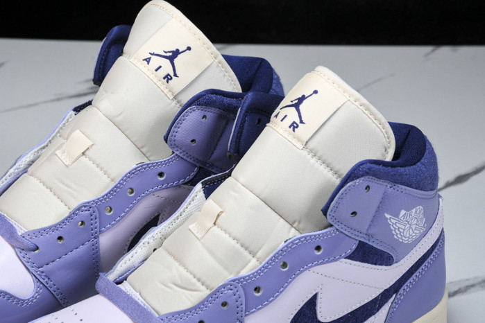 Air Jordan 1 Mid "Sky Purple"  DZ3745-500