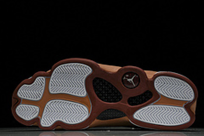 Air Jordan 13 “Dune Red”  DJ5982-601