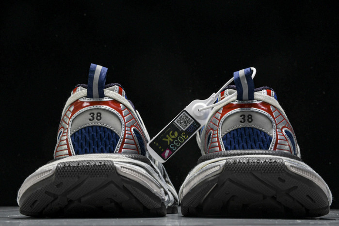 BLEN  Phantom Sneaker 778698 W3XLL 0525