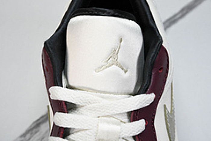 Jordan 1 Low "Year of the Dragon"  FJ5735-100