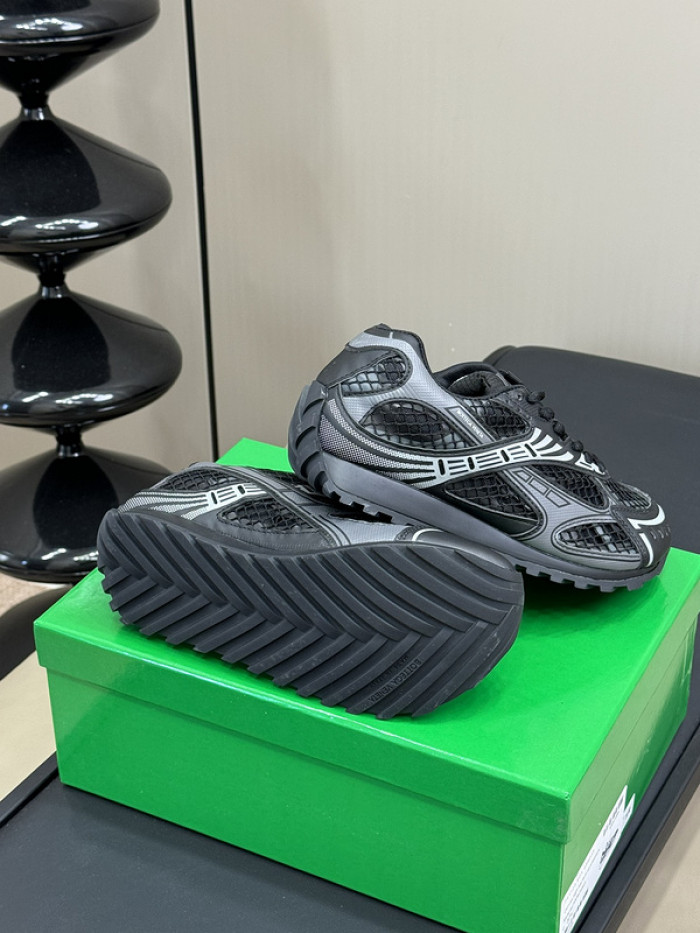 bo*te*ga Ve*ne*ta sneaker