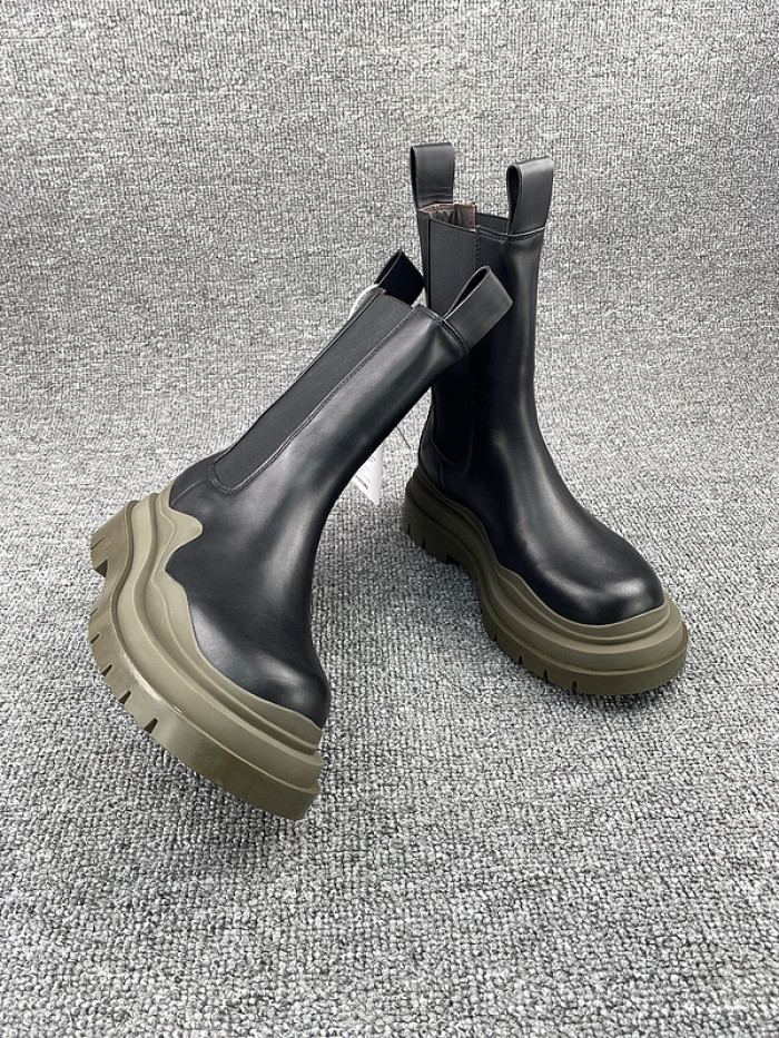 bo*te*ga Ve*ne*ta sneaker