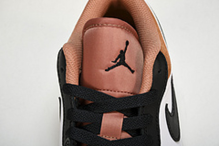 Air Jordan 1 Low SE AJ1  FB9907-102