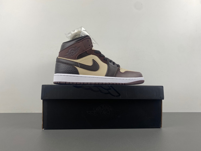 Air Jordan 1 Mid SE  FZ4359-200