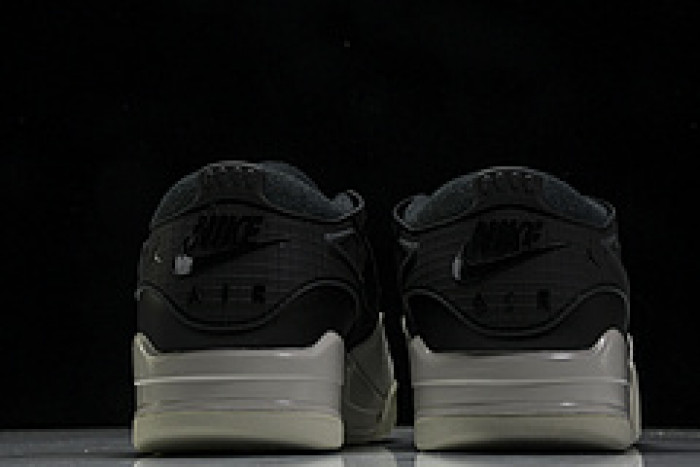 Air Jordan 4 Retro  912853-783902