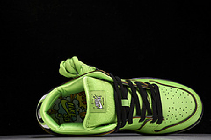 The Powerpuff Girls x NK Dunk SB Low  FZ8319-300