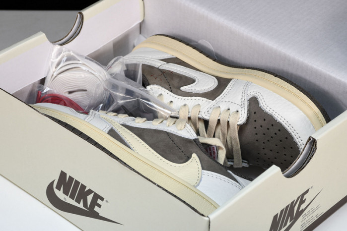 KIDS AIR JORDAN 1 X TRAVIS SCOTT TS  DO5442-162