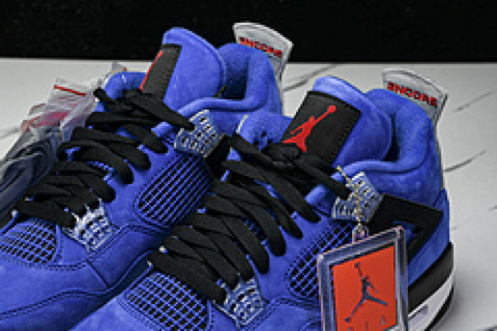 Air Jordan 4 Retro  912853-783902
