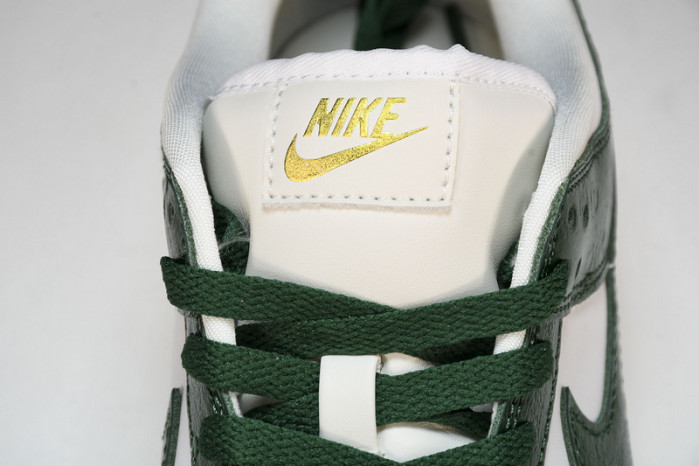 Nk Dunk Low "Gorge Green"  FJ2260-002