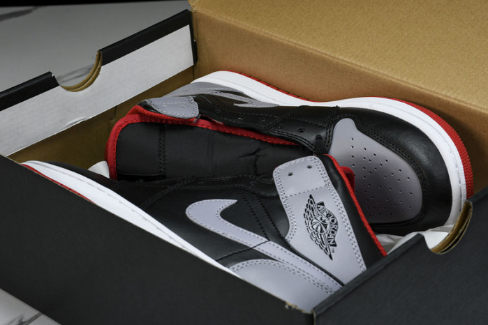 Air Jordan 1 Mid  DQ8426-006
