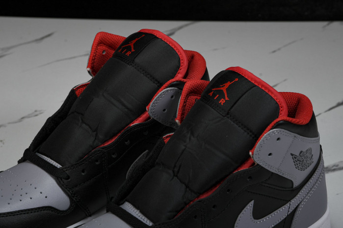 Air Jordan 1 Mid  DQ8426-006