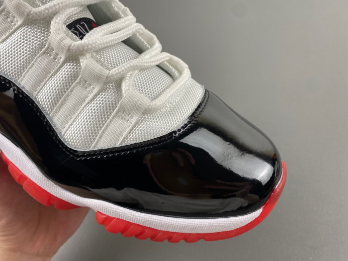 Air Jordan 11  CT8012-106