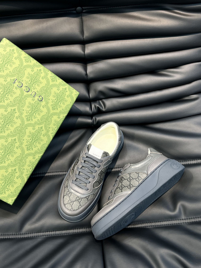 GUCC SNEAKER
