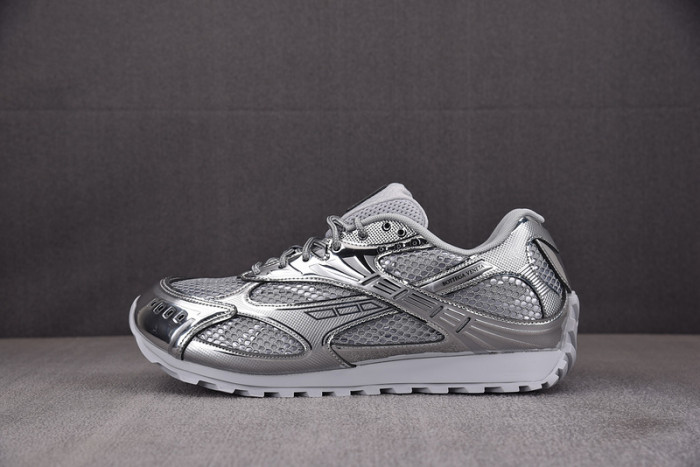bo*te*ga Ve*ne*ta sneaker