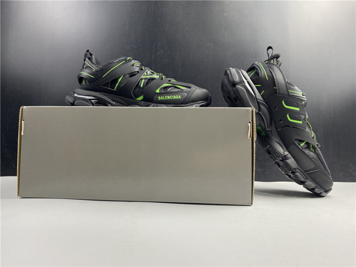 BLEN Track balck with green  542023W1GB191005