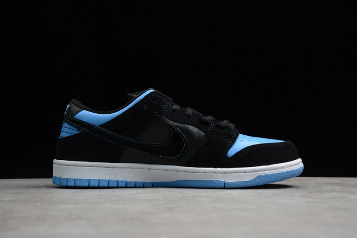 nike dunk sb low diamond S*pply co. "t*f*ny"  304292-402