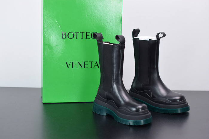 bo*te*ga Ve*ne*ta sneaker
