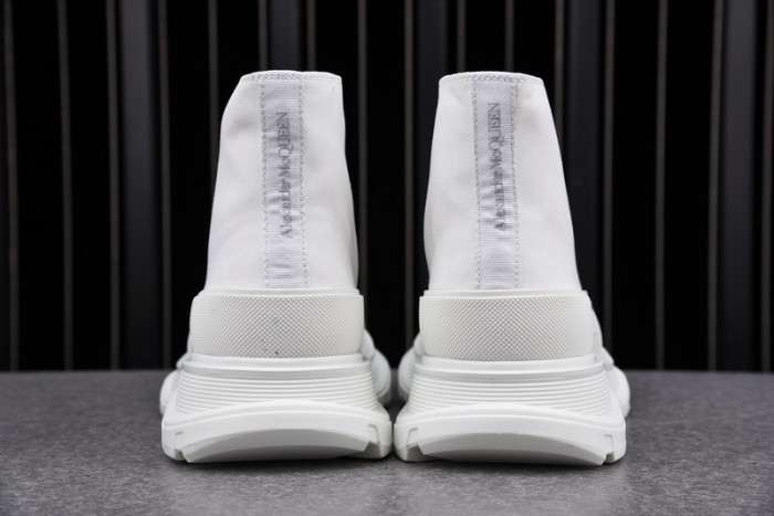 Alexander McQueen Boots white