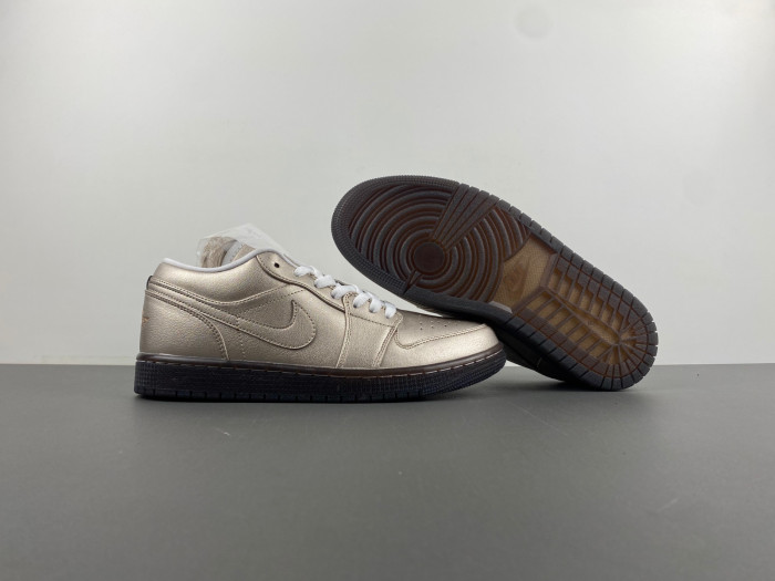 Air Jordan 1 Low  HQ3529-099