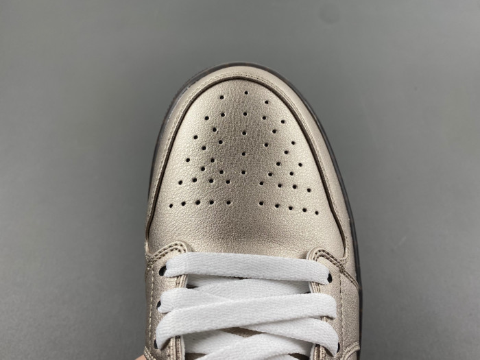 Air Jordan 1 Low  HQ3529-099