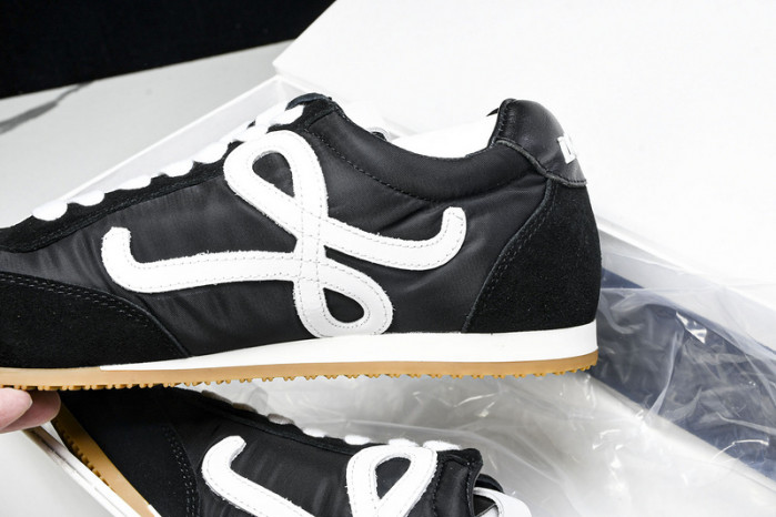 LOEWEE SNEAKERS