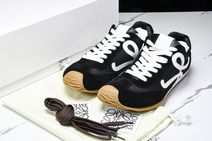 LOEWEE SNEAKERS