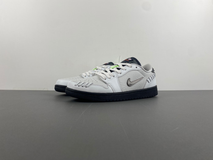 Air Jordan 1 Low  HM3689-001
