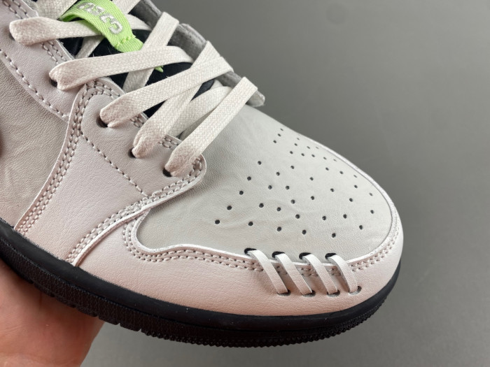 Air Jordan 1 Low  HM3689-001