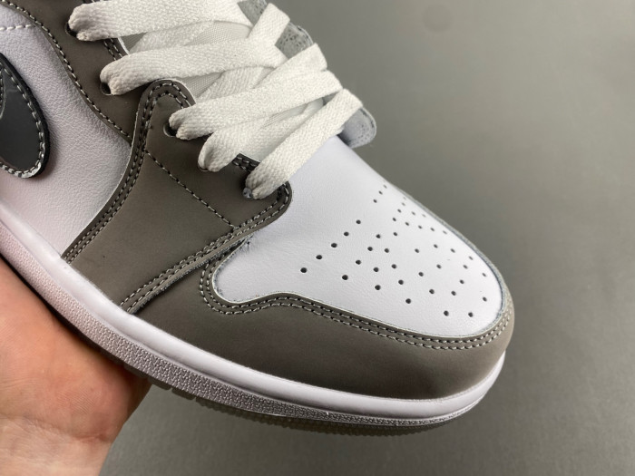 Air Jordan 1 Mid SE HF3216-100