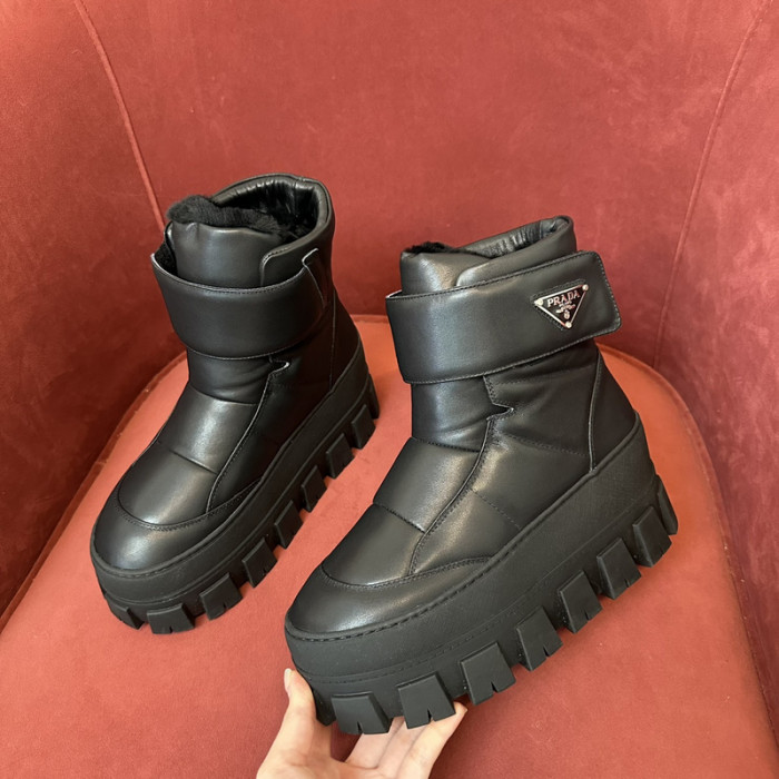PRA designer sneaker
