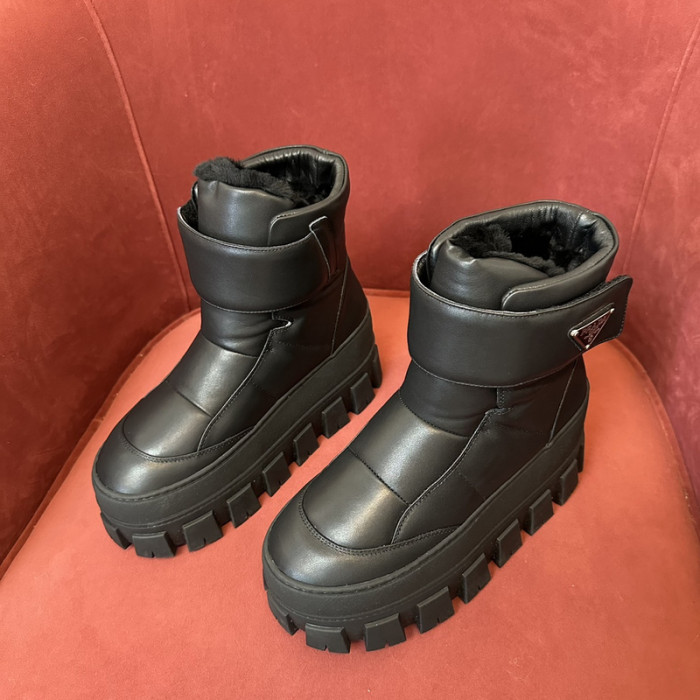 PRA designer sneaker
