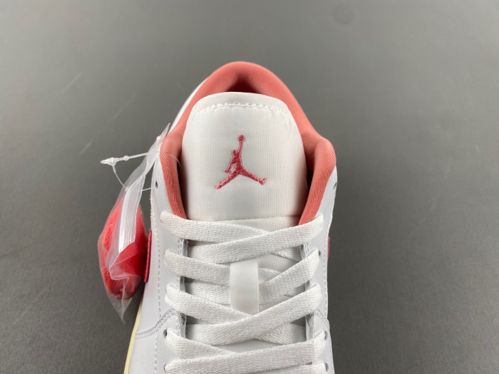 Air Jordan 1 Low  DC0774-109