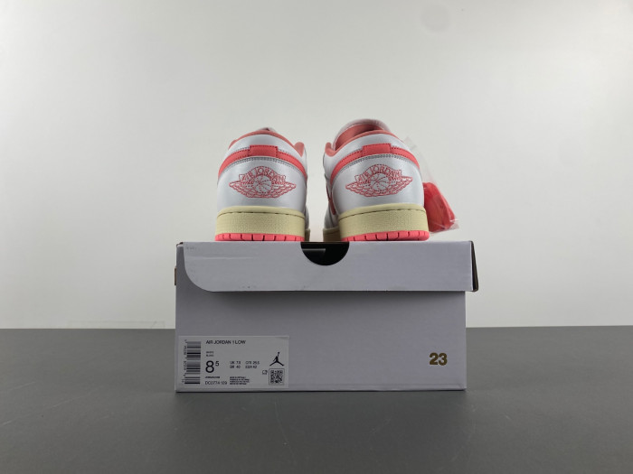 Air Jordan 1 Low  DC0774-109
