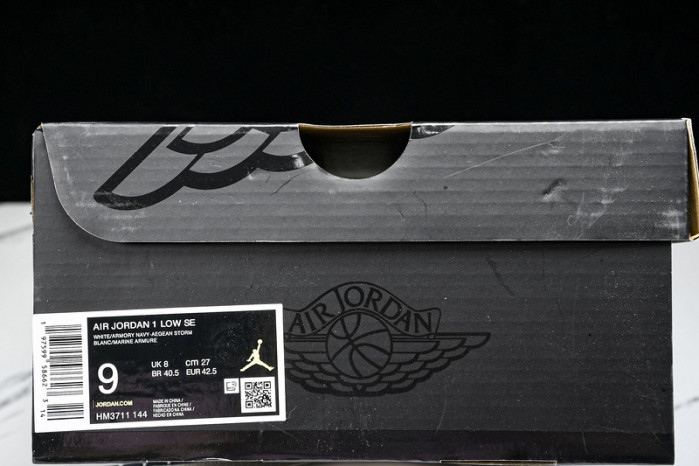 Air Jordan 1 Low SE Armory Navy  HM3711-144