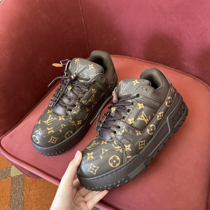 L&V SNEAKERS